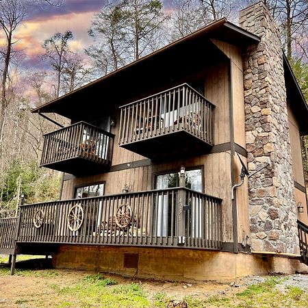 Pioneer Pass- Hot Tub, 2 Bdrm, W&D, Pets Ok Villa Pigeon Forge Exterior photo